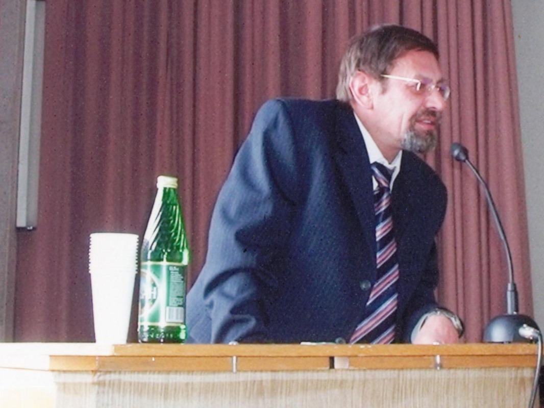 Москва 2005 г. Выступление на Герсевановских чтениях РОМГГиФ.